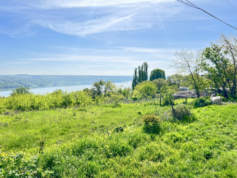 Teren pentru construcție, 25 ari pe malul Nistrului, Holercani.