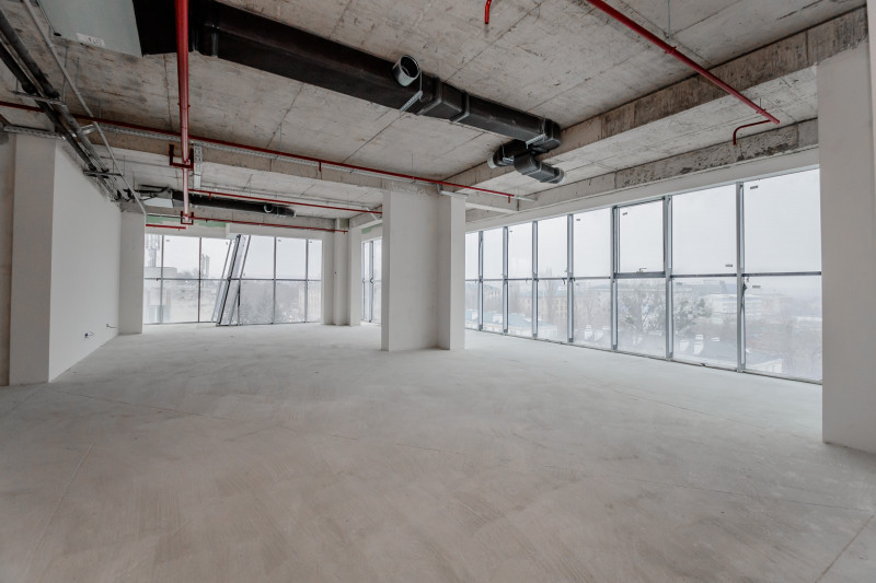 Chirie spațiu birou, 30mp, Royal Tower.