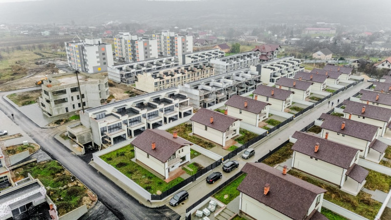 Cojușna Village, Cojușna, Strășeni, casă în 2 nivele, 165 mp+5ari.