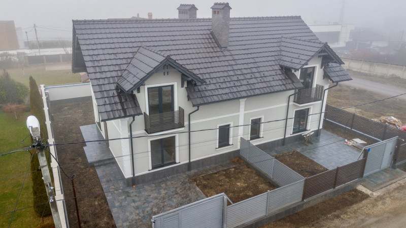 Vanzare duplex în Tohatin, 186 mp.