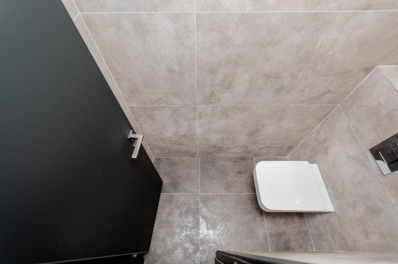 Spațiu de birouri , Clădire individuală 