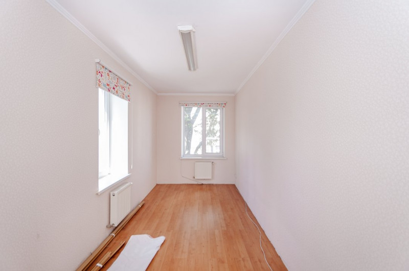 Spațiu de birou, Centrul capitalei,Chirie 15€/mp