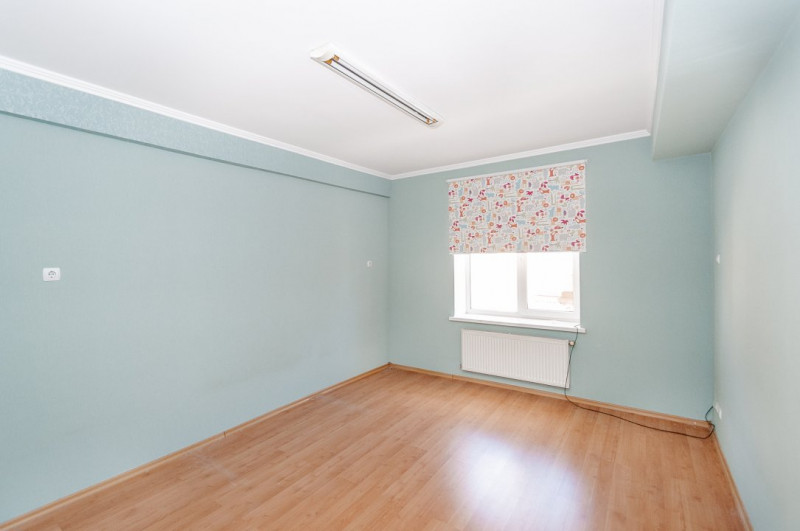 Spațiu de birou, Centrul capitalei,Chirie 15€/mp