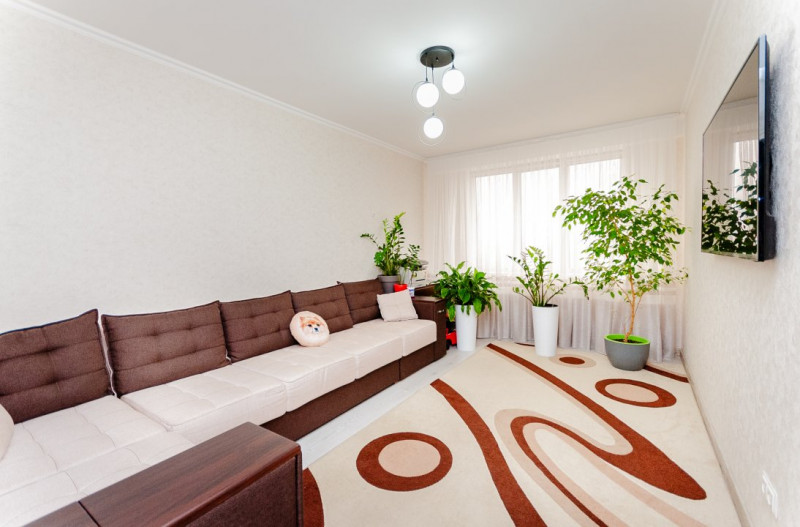 Apartament cu 3 camere,  Ciocana, str.Ginta Latina