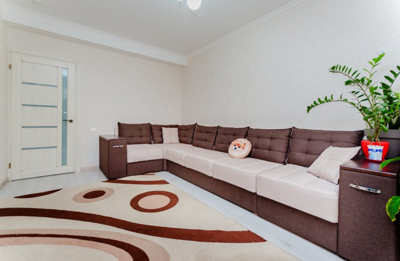 Apartament cu 3 camere,  Ciocana, str.Ginta Latina