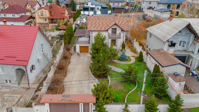 Casă de închiriat în Băcioi!