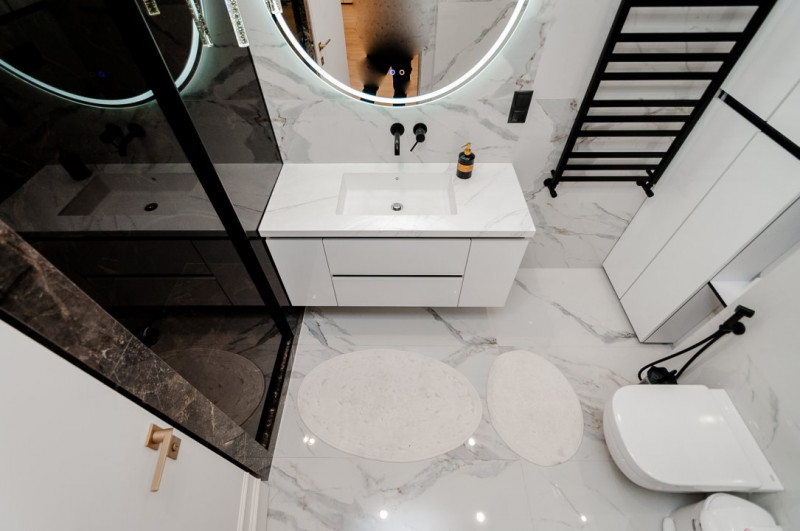 Apartament modern cu 2 camere + living, bloc nou, str. Liviu Deleanu – Inamstro.