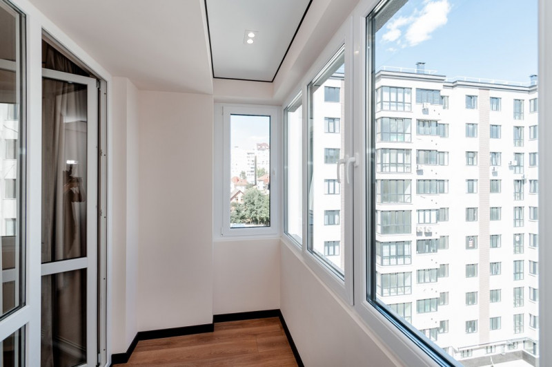 Vânzare apartament cu 2 camere și living, ExFactor, Ion Buzdugan.