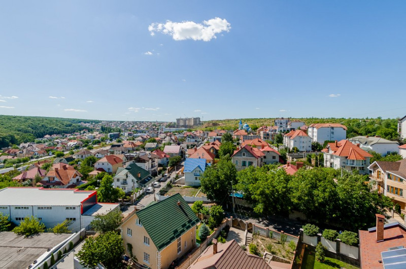Vânzare apartament cu 2 camere și living, ExFactor, Ion Buzdugan.