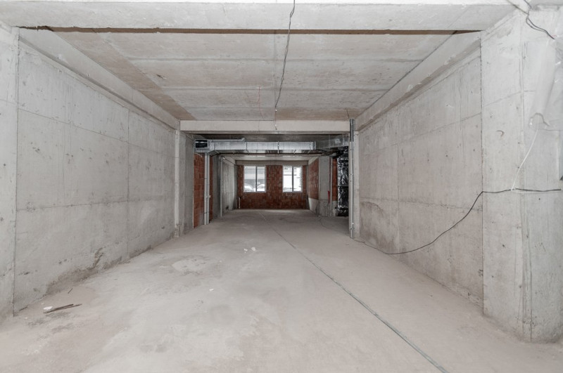 Spațiu Comercial de 320 mp de Închiriat – Complex Artima, Parter