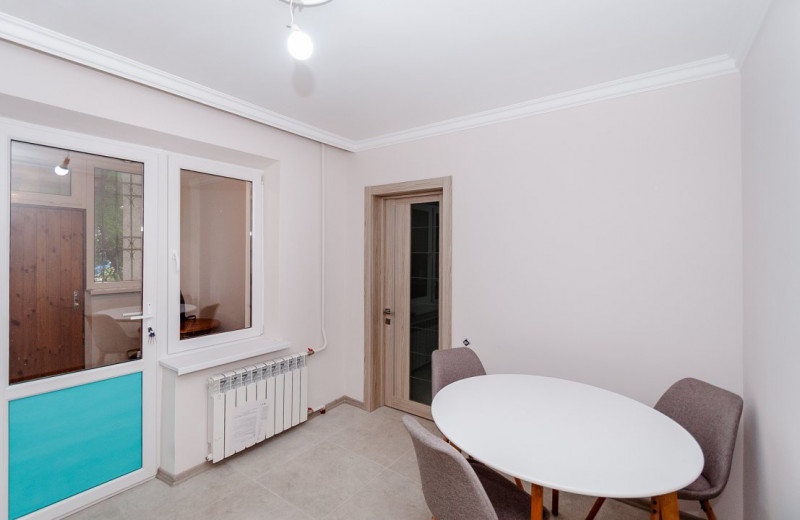 2 Apartamente cu intrări separate, un singur număr cadastral, Centru, Ismail.