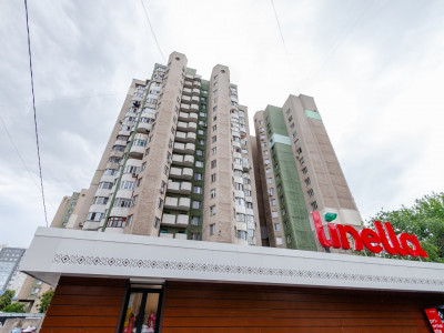 2 Apartamente cu intrări separate, un singur număr cadastral, Centru, Ismail.