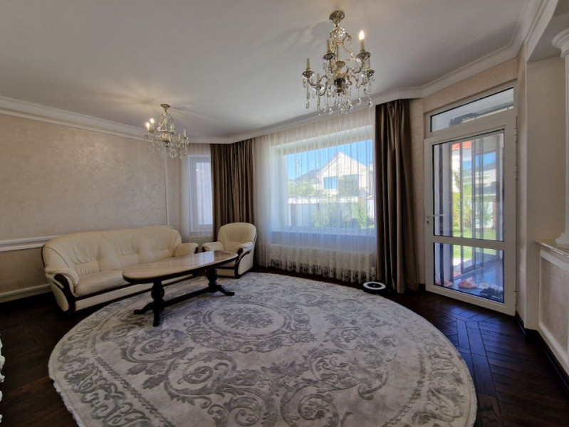 Spre chirie casa in Dumbrava (Poiana Domneasca) linga padure