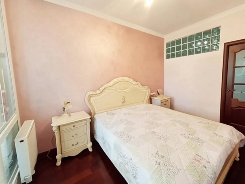 Apartament 2 camere str. Trandafirilor 11/5 70mp