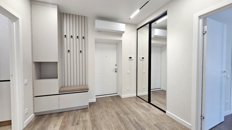 Apartament cu 2 camere, reparație euro, Complexul Astercon Dumbrava