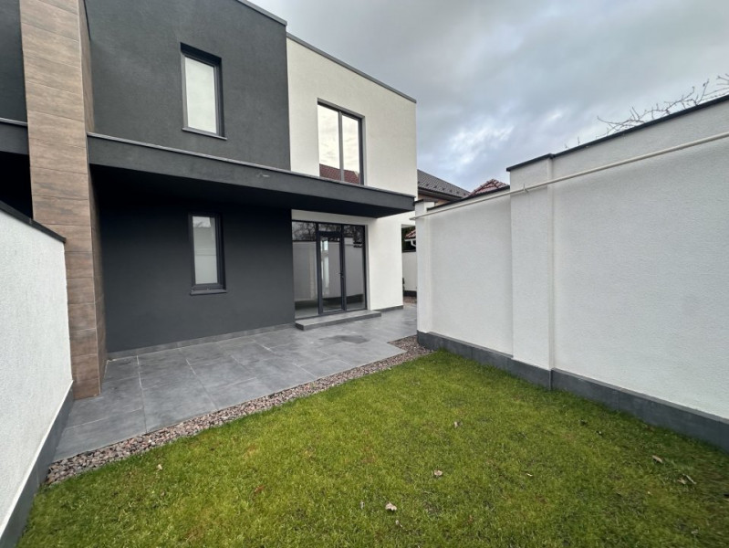 TownHouse în 2 nivele! Durlești, str. Dumbrava, 150m2 + 3 ari! Variantă albă!