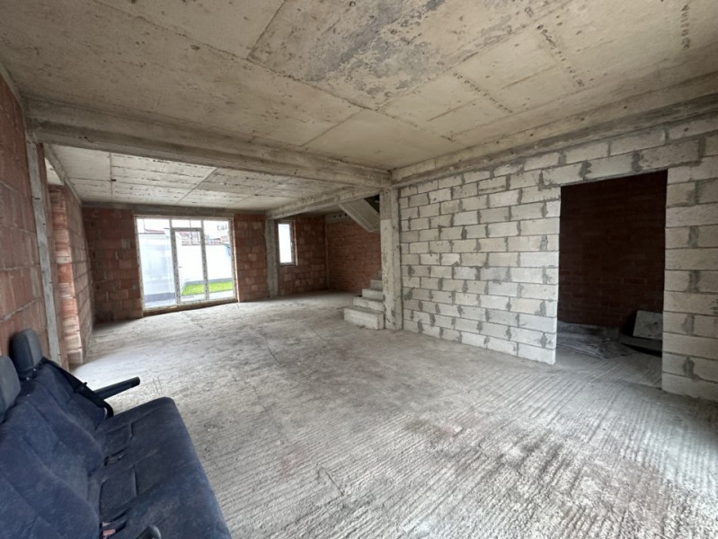 TownHouse în 2 nivele! Durlești, str. Dumbrava, 150m2 + 3 ari! Variantă albă!