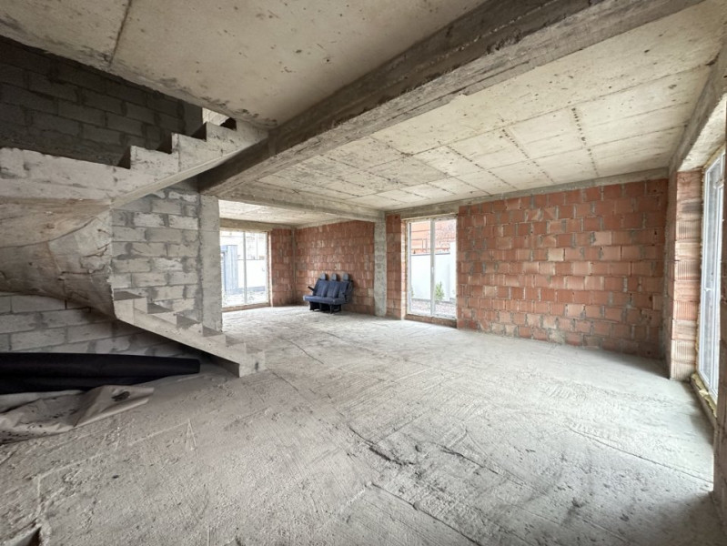 TownHouse în 2 nivele! Durlești, str. Dumbrava, 150m2 + 3 ari! Variantă albă!