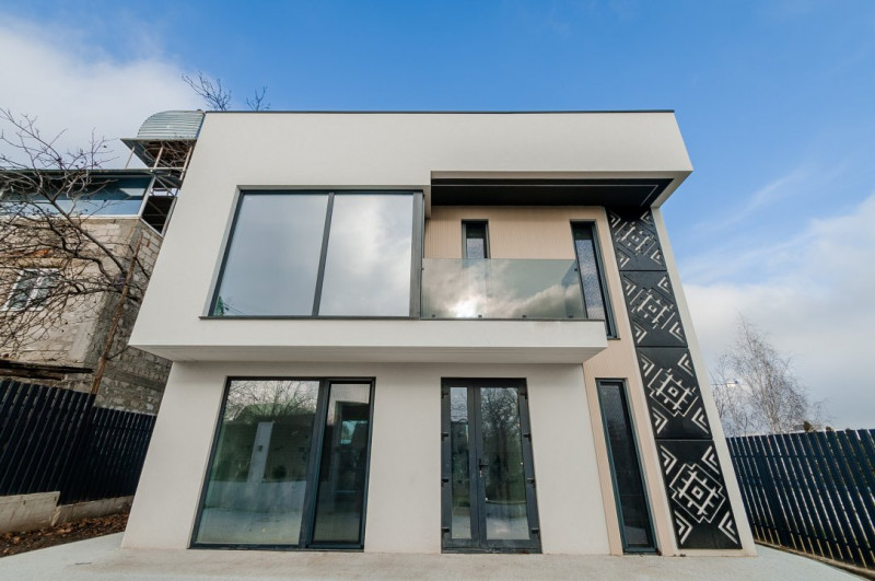 Casă Nouă Tip High-Tech, Or. Cricova