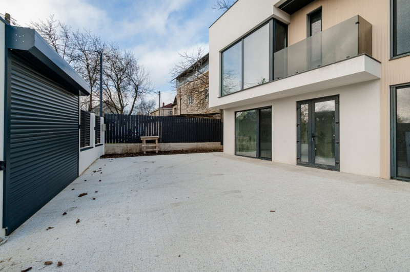 Casă Nouă Tip High-Tech, Or. Cricova